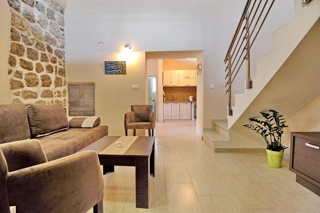 Apartments Ave R Kotor Oda fotoğraf